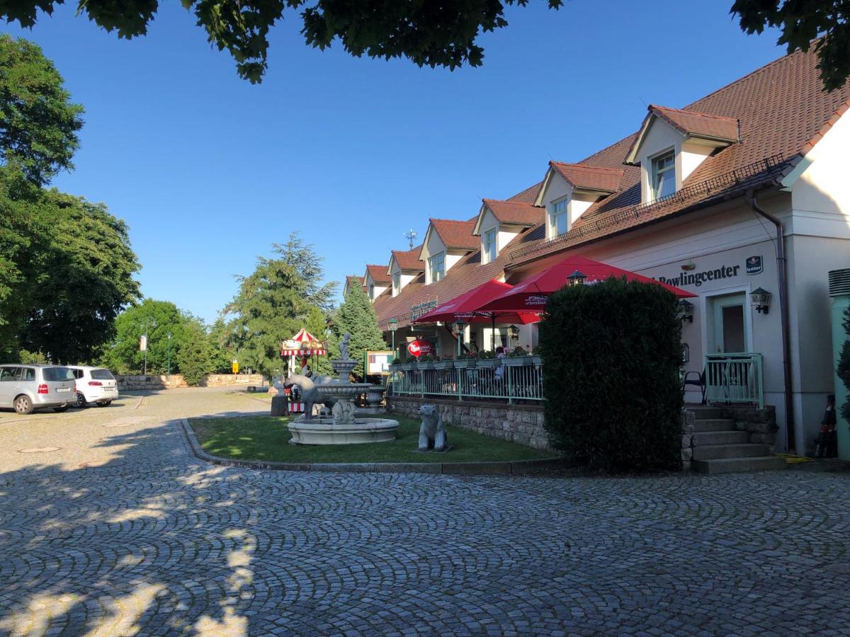 Hotel Pension Zur Linde à Berlstedt Extérieur photo