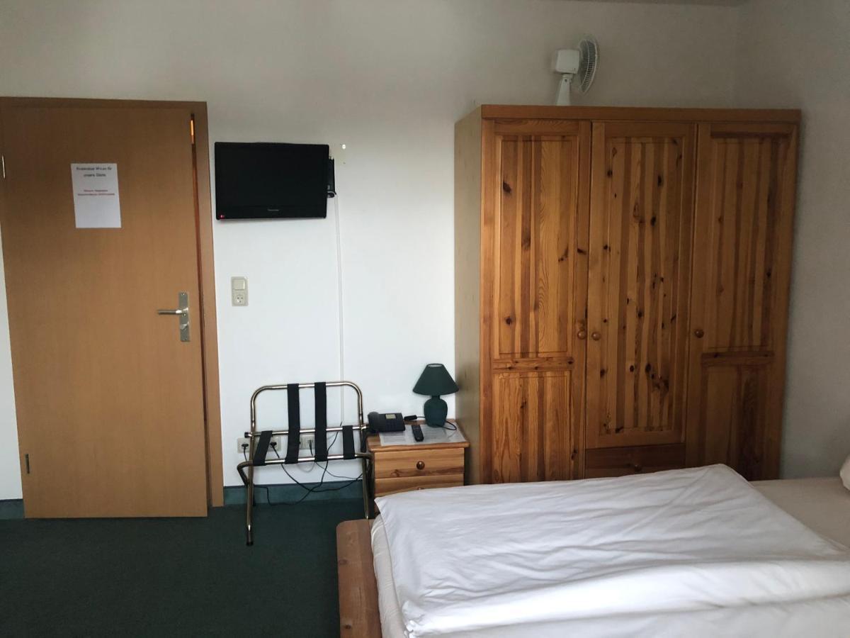 Pension Zur Linde Berlstedt Extérieur photo